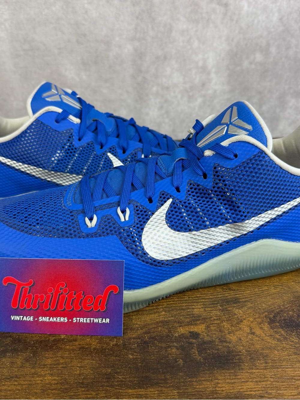 Nike Kobe 11 Low Team Bank Game Royal Size 14 856485-441 Sample Basketball Shoes